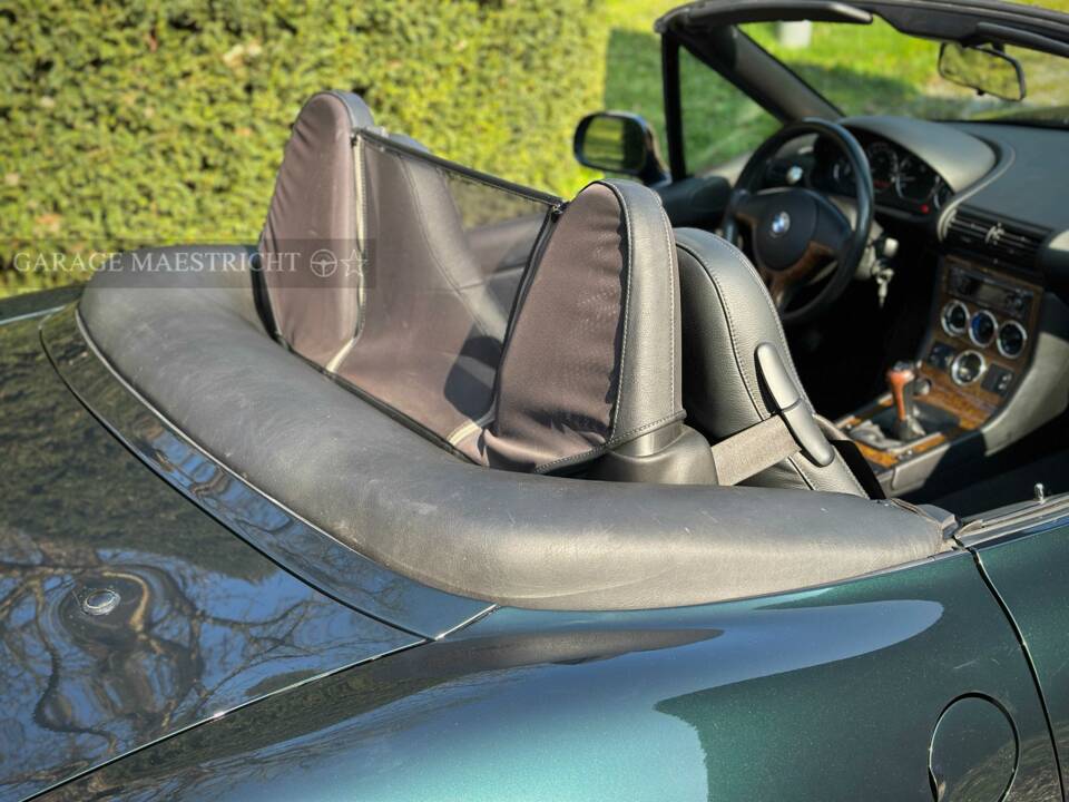 Immagine 59/93 di BMW Z3 2.2i (2002)