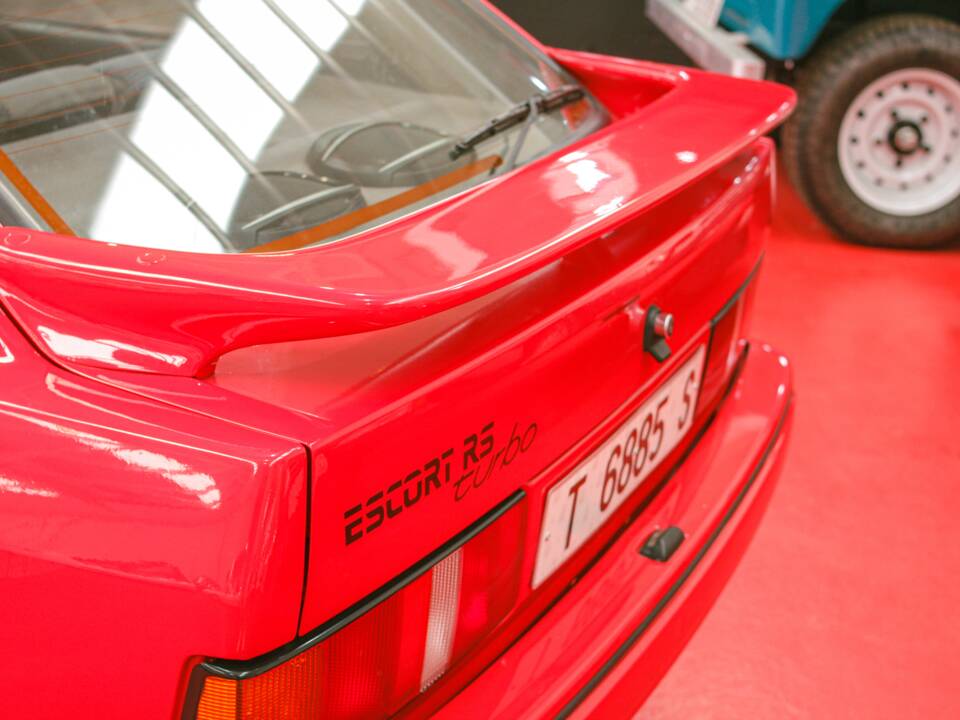 Bild 10/23 von Ford Escort turbo RS (1986)