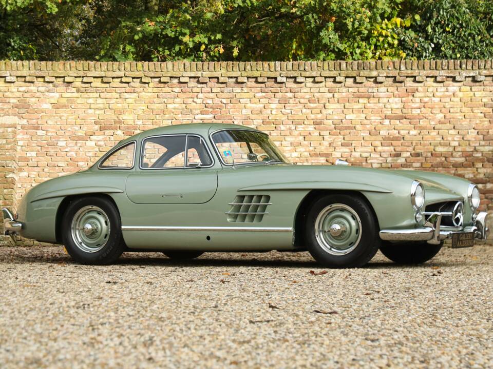 Image 42/50 of Mercedes-Benz 300 SL &quot;Gullwing&quot; (1955)
