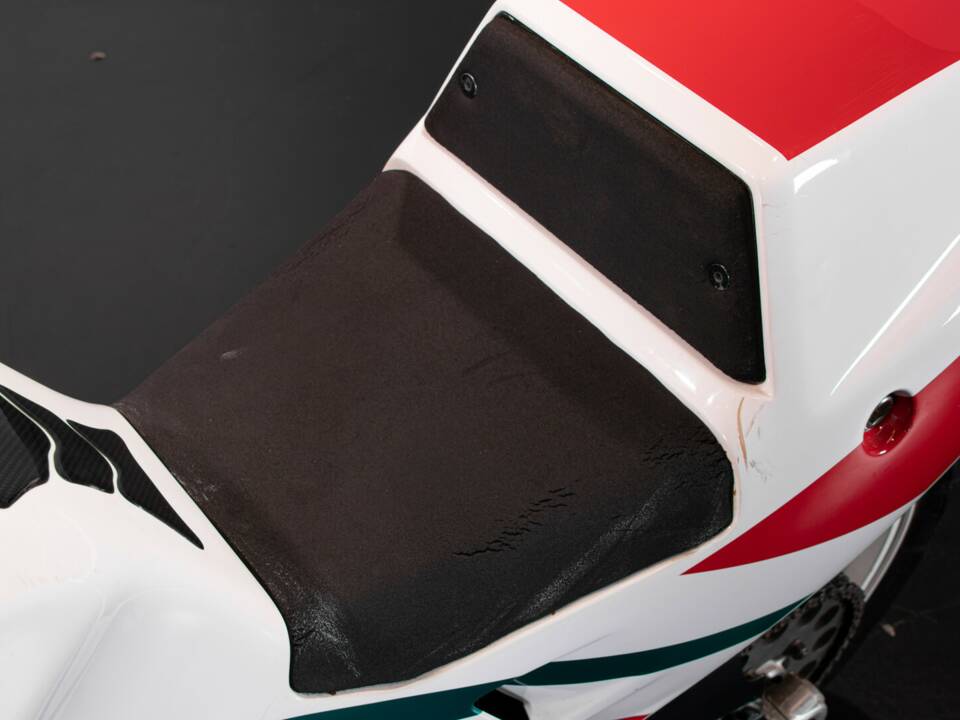 Immagine 21/35 di Bimota YB8 (1991)