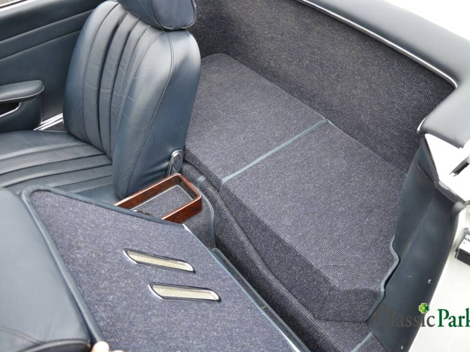 Image 48/50 of Mercedes-Benz 250 SL (1966)