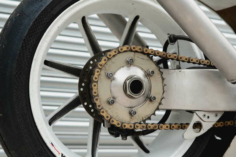Bild 36/50 von Honda RS 250 RF (1993)