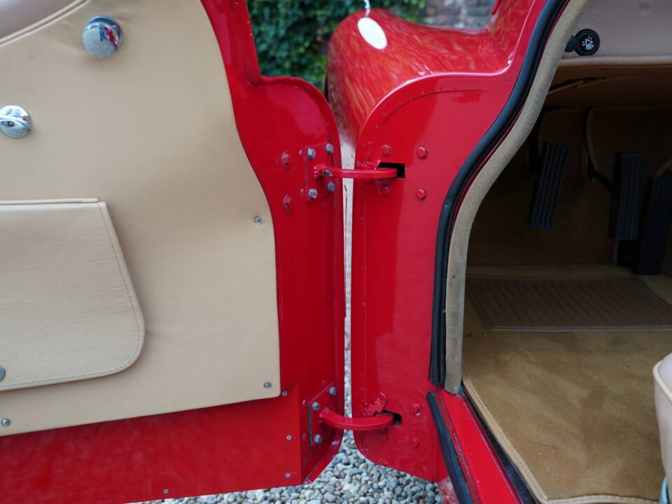 Imagen 48/50 de Jaguar XK 120 OTS (1954)