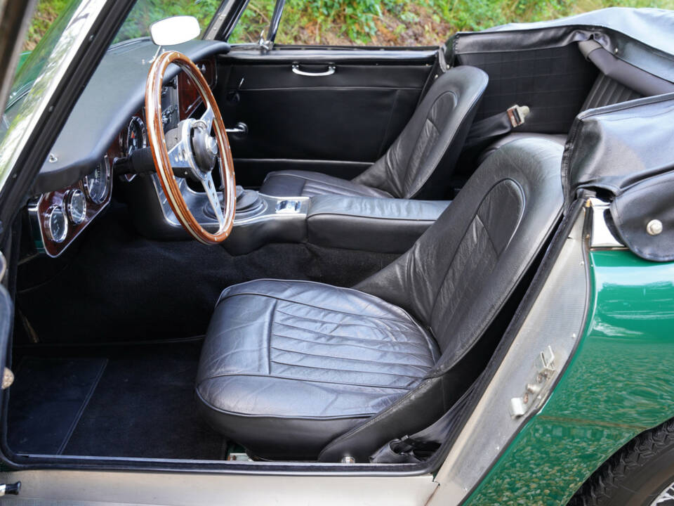 Image 22/50 of Austin-Healey 3000 Mk III (BJ8) (1967)
