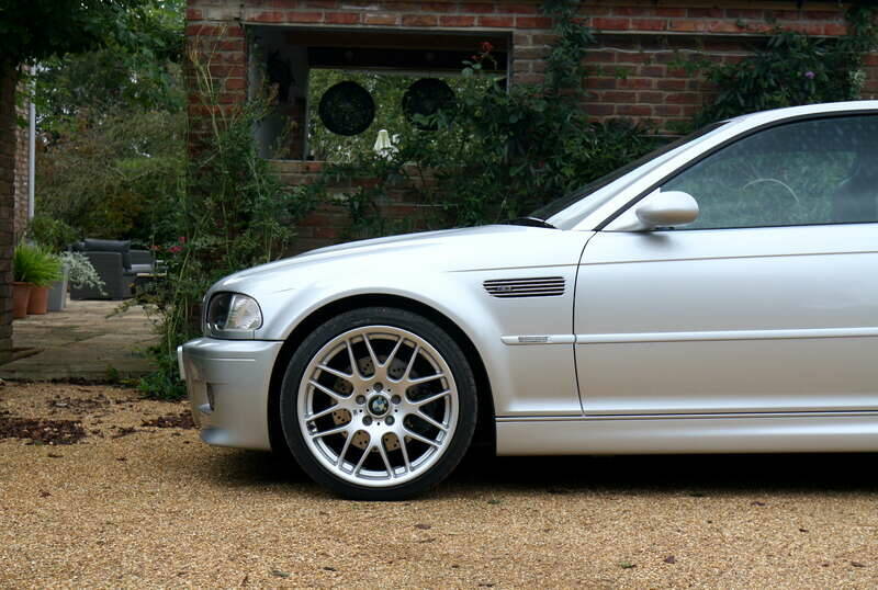 Image 25/33 of BMW M3 (2002)