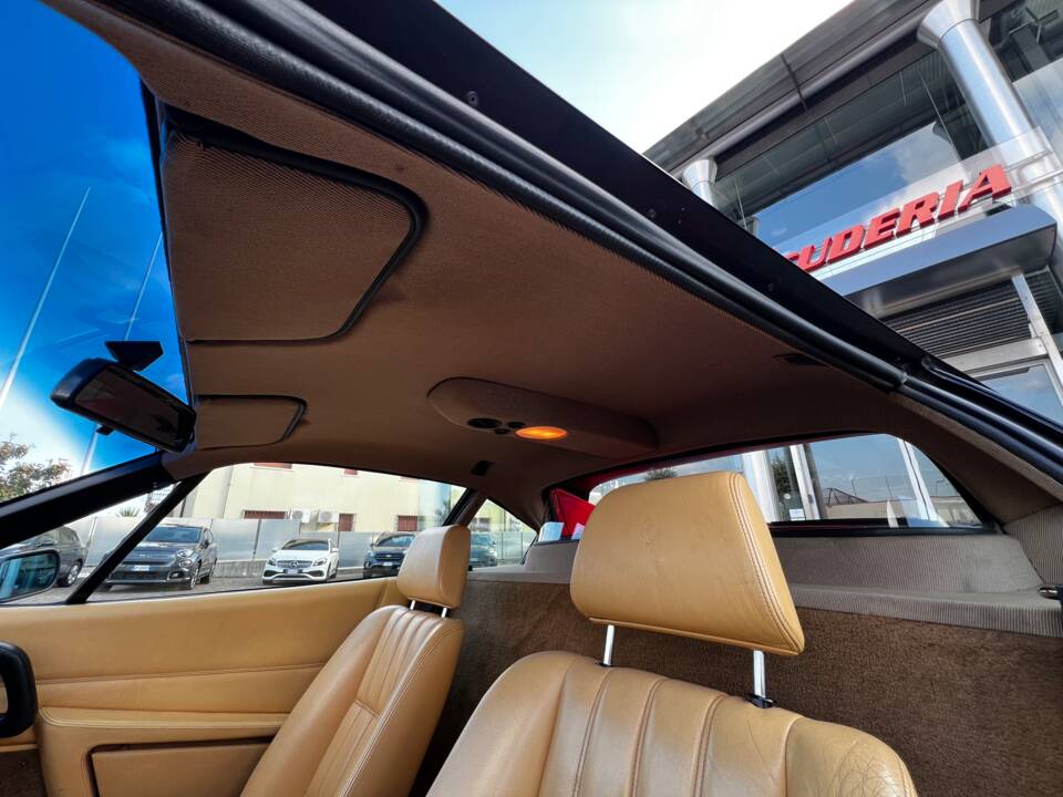 Afbeelding 11/16 van Ferrari 328 GTB (1989)