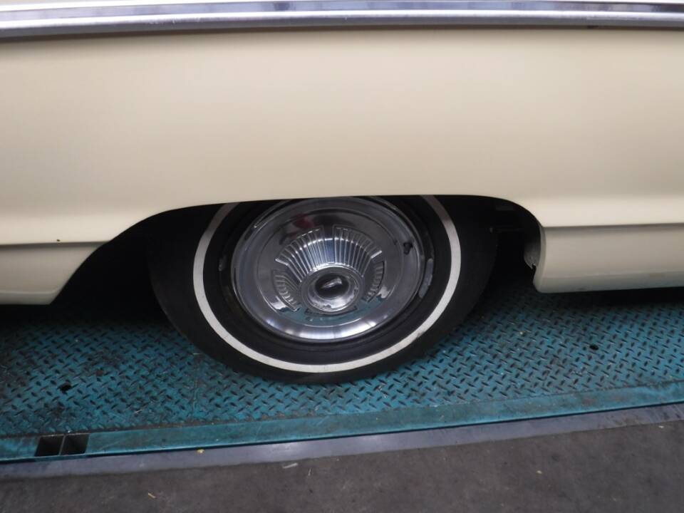 Imagen 12/42 de Plymouth Fury III Convertible (1966)