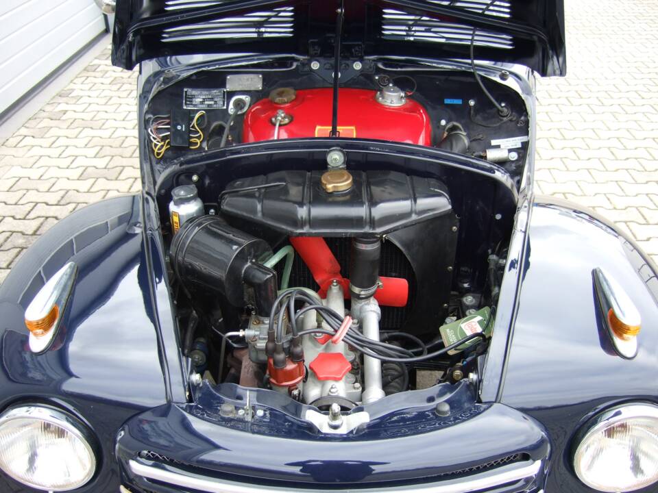 Bild 10/12 von FIAT 500 C Topolino (1952)