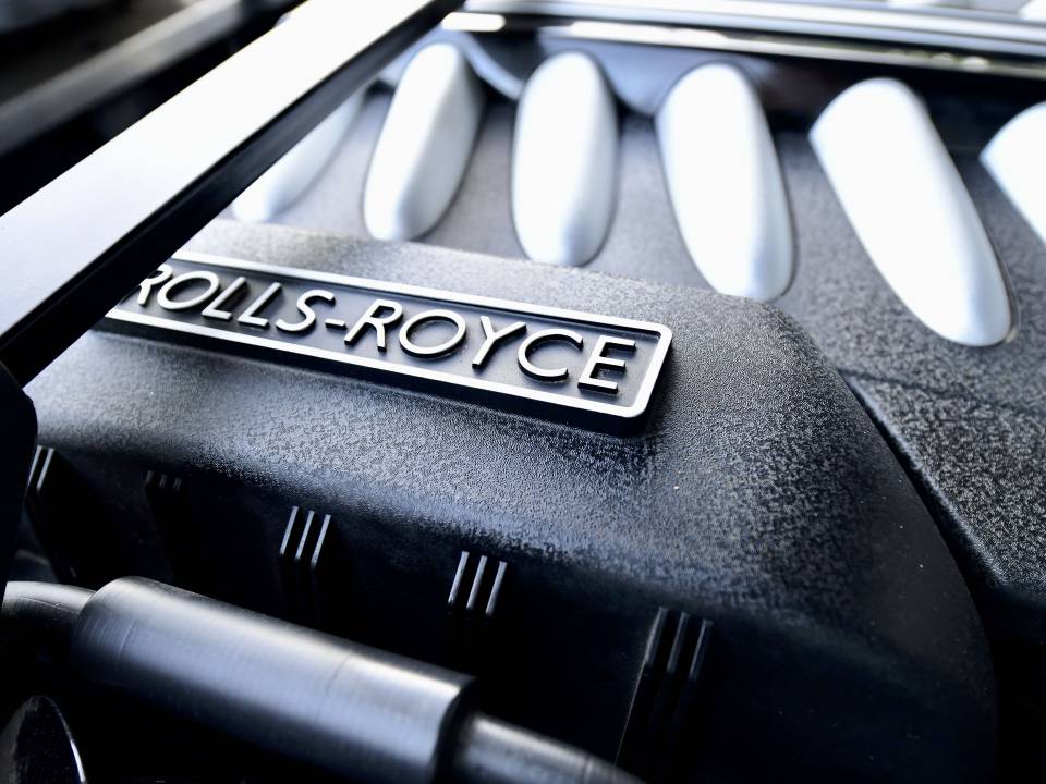 Image 23/50 of Rolls-Royce Phantom VIII (2020)