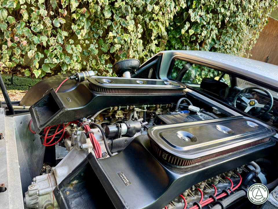 Image 40/43 of Ferrari 512 BB (1979)