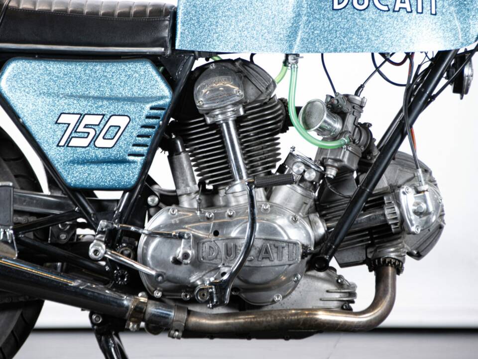 Image 30/50 of Ducati 750 GT (1972)