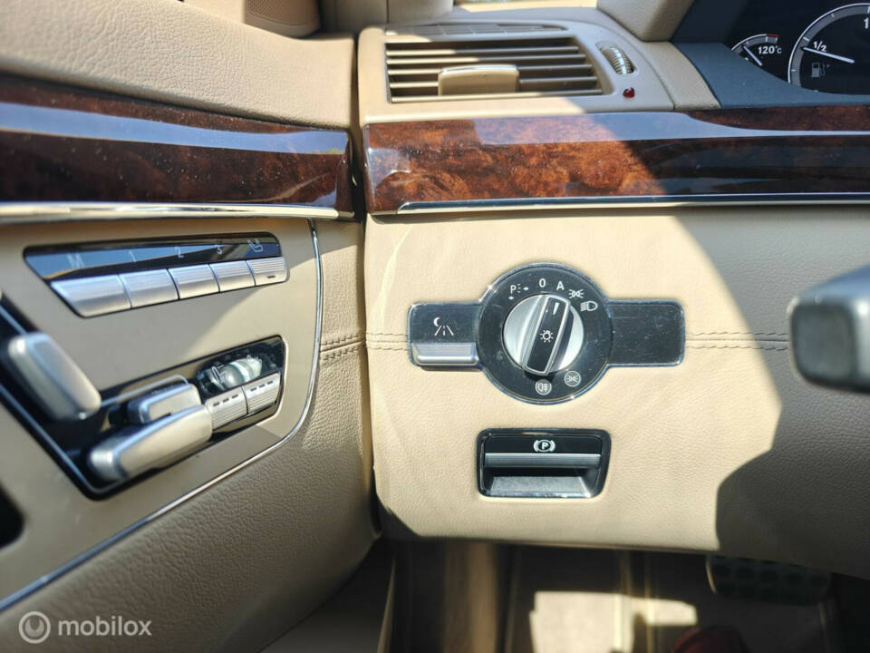 Bild 42/50 von Mercedes-Benz S 500 (2012)
