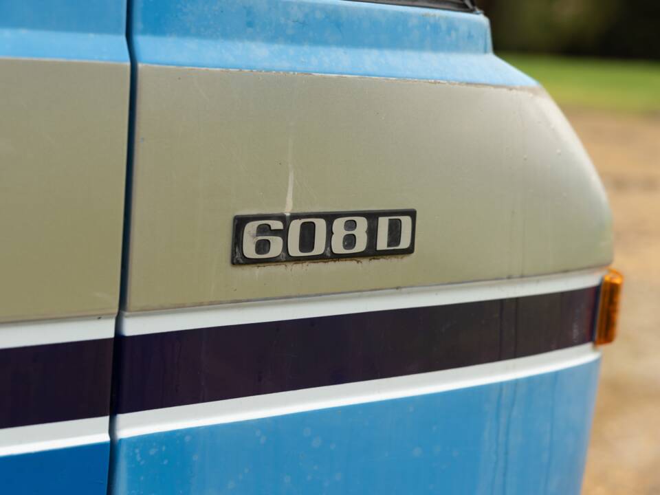 Bild 16/42 von Mercedes-Benz T2 608D (1982)