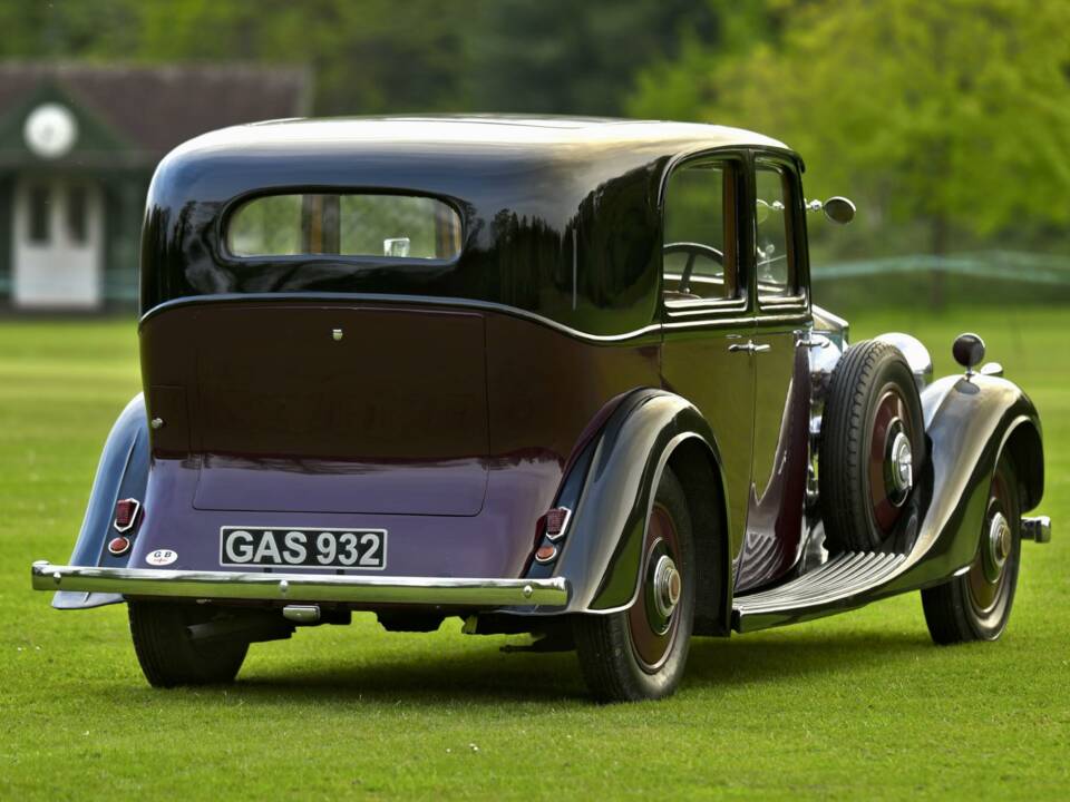 Image 13/50 of Rolls-Royce 25&#x2F;30 HP (1937)