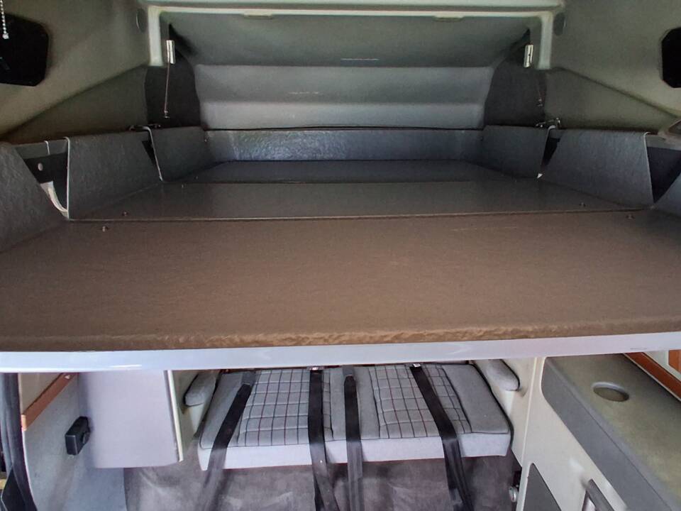 Image 33/78 of Volkswagen T3 Dehler Profi Syncro (1989)
