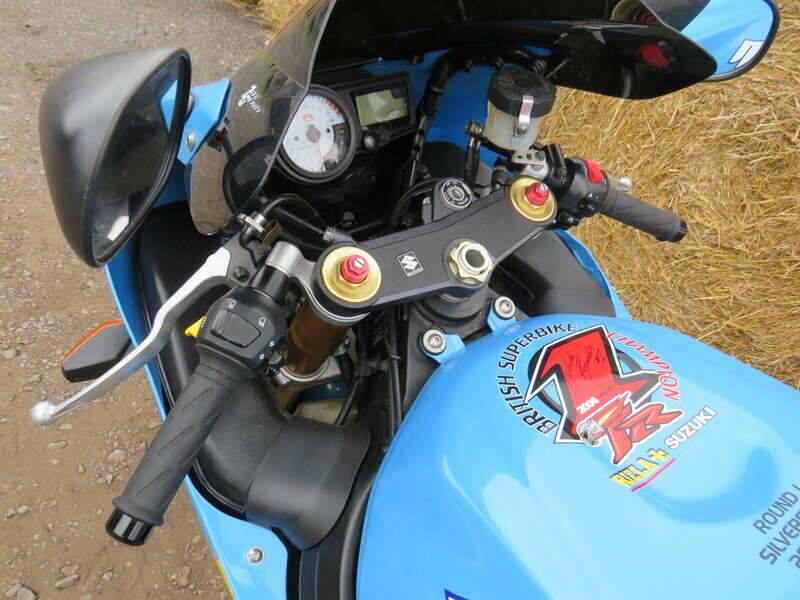 Image 8/35 of Suzuki DUMMY (2005)