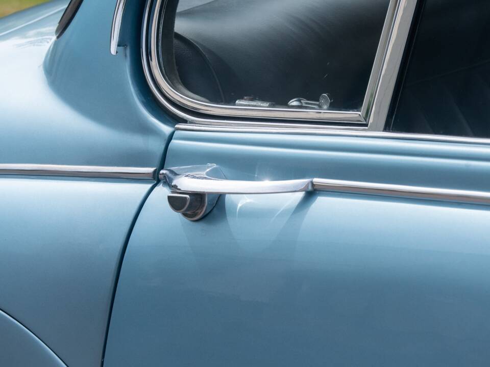 Immagine 23/50 di Jaguar Mk II 3.4 (1962)