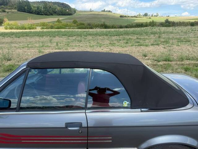 Bild 5/13 von BMW 320i (1990)