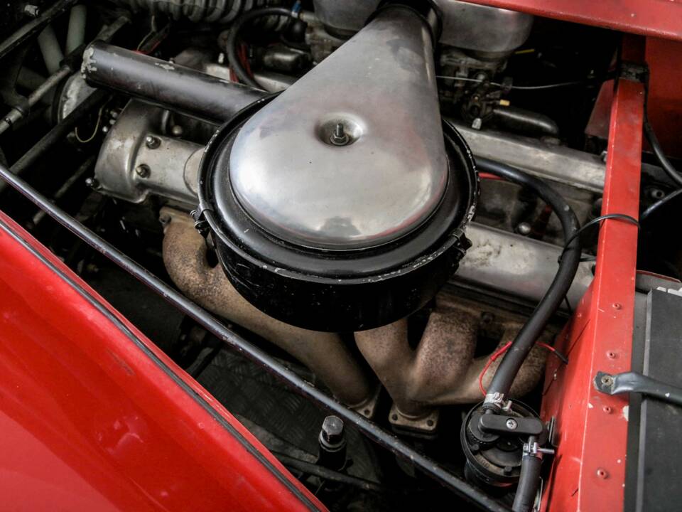 Image 43/50 of Triumph 1800 Roadster (1947)