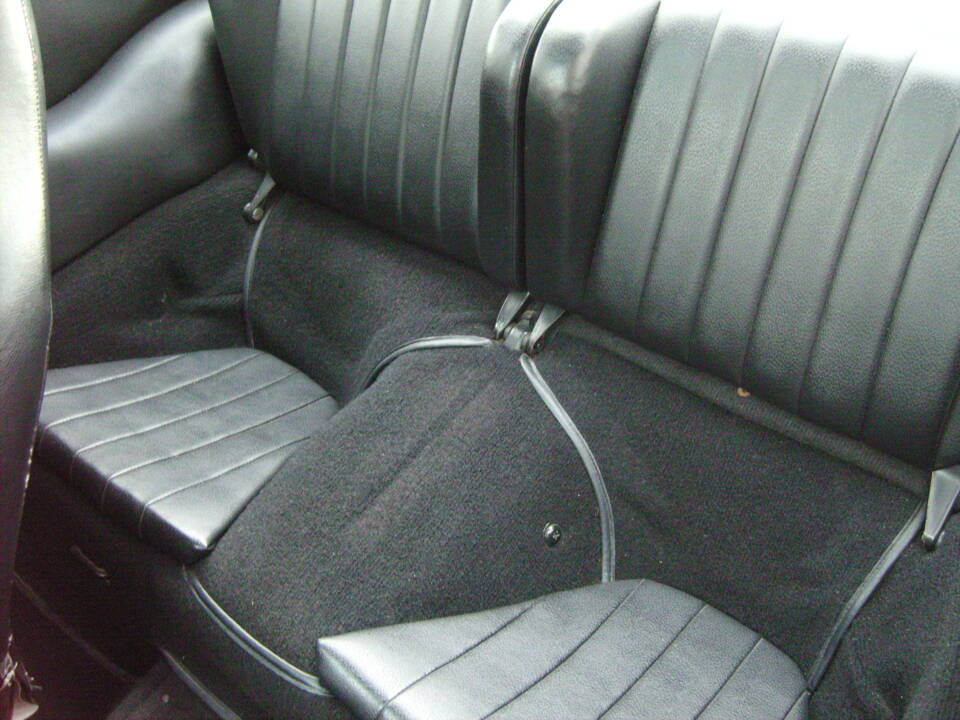 Image 7/17 of Porsche 912 E (1976)
