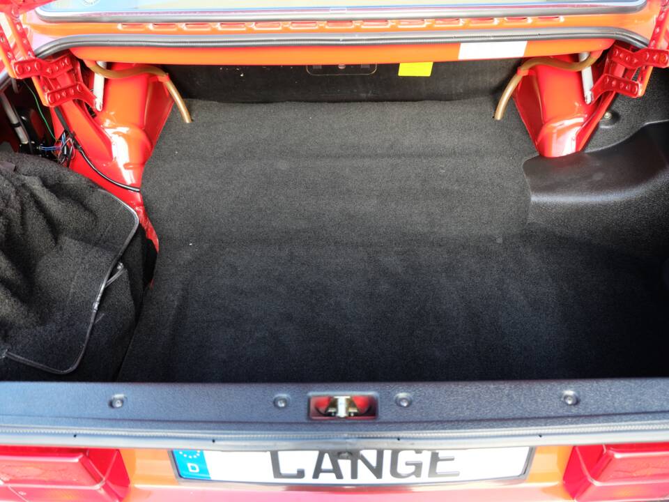 Image 65/75 de Volvo 240 (1986)