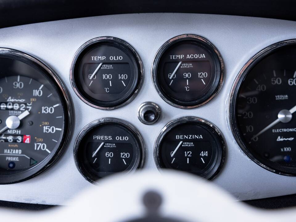 Afbeelding 27/39 van Ferrari Dino 246 GT (1970)