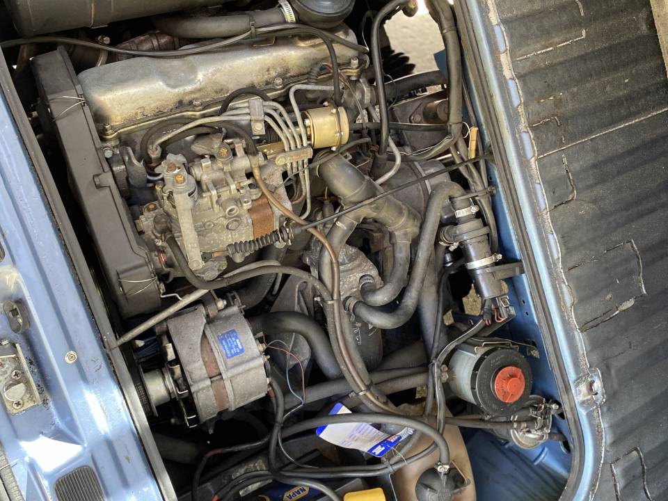 Afbeelding 29/44 van Volkswagen T3 Multivan 1.6 TD (1989)