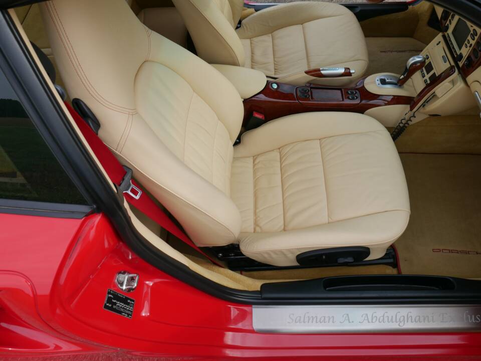 Bild 17/38 von Porsche 911 Turbo (2002)