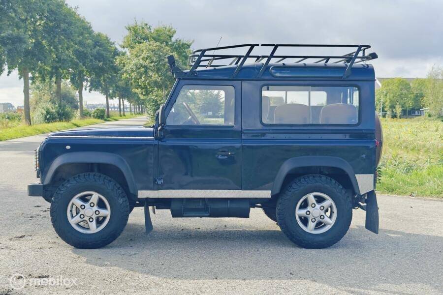 Image 10/39 de Land Rover Defender 90 (1997)