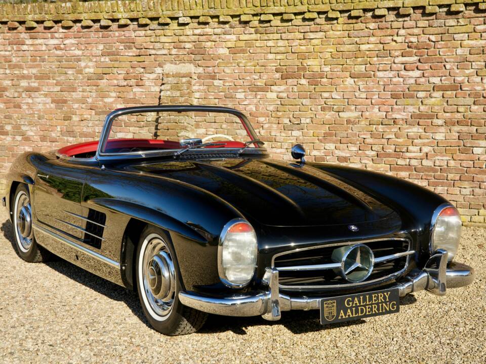 Image 37/50 of Mercedes-Benz 300 SL Roadster (1959)