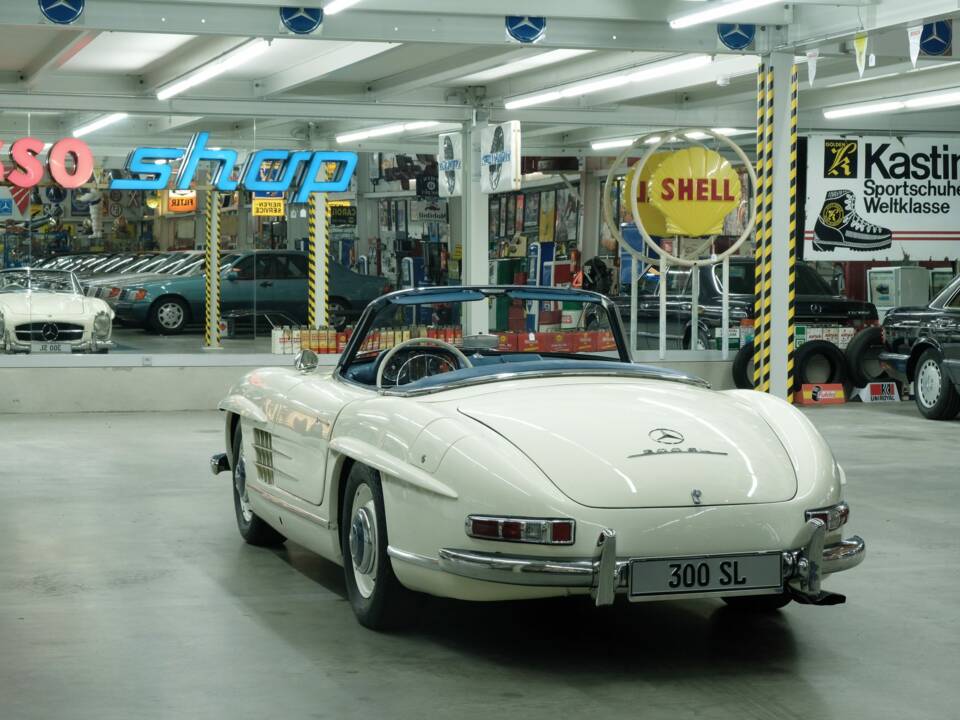 Bild 15/50 von Mercedes-Benz 300 SL Roadster (1959)