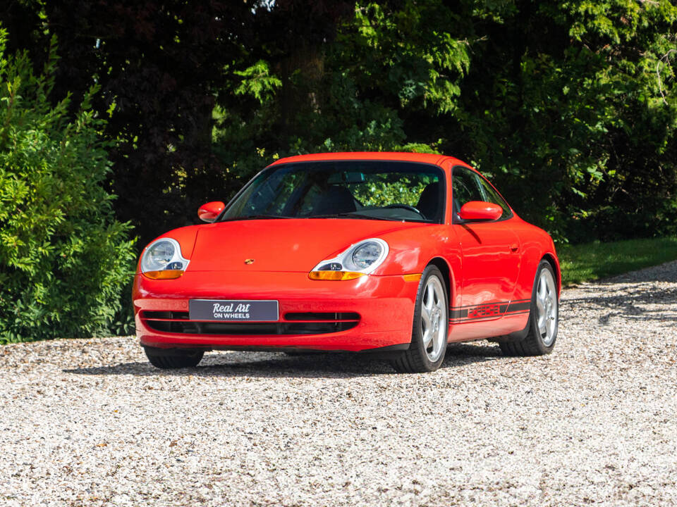 Bild 4/13 von Porsche 911 Carrera (1997)