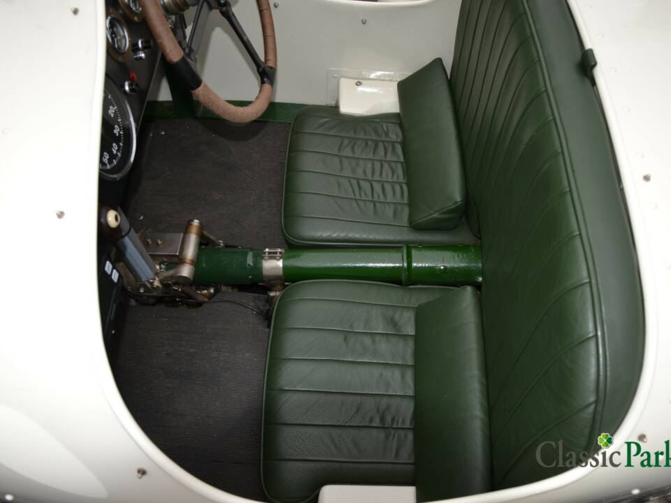 Image 17/50 de Riley 12/4 TT Sprite (1935)