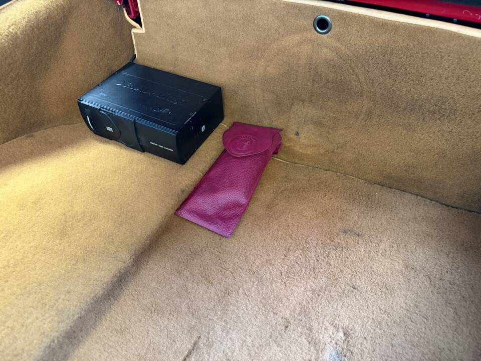 Image 19/42 de Alfa Romeo 2.0 Spider (1991)