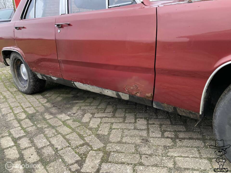 Immagine 25/39 di Plymouth Valiant 3.7 L (1968)