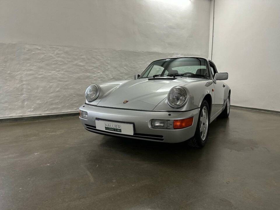 Image 1/20 of Porsche 911 Carrera 4 (1990)