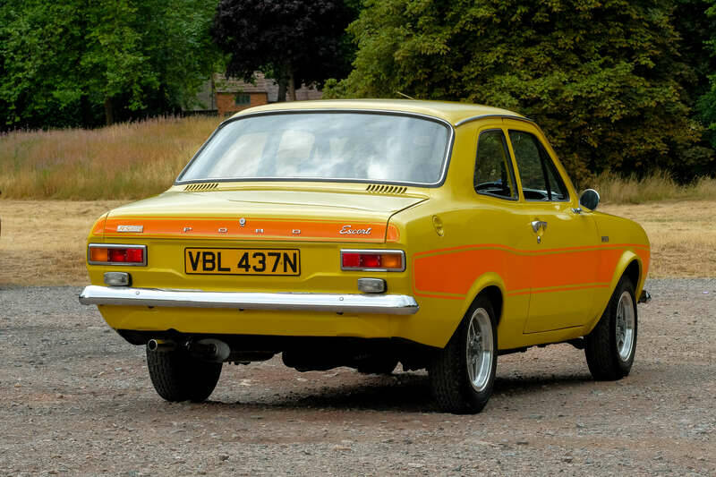 Image 16/50 de Ford Escort RS 2000 (1974)