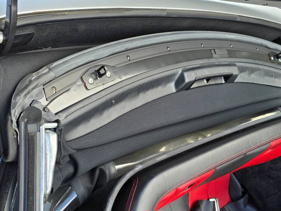 Image 52/61 of Mercedes-Benz SL 320 &quot;Mille Miglia&quot; (1995)