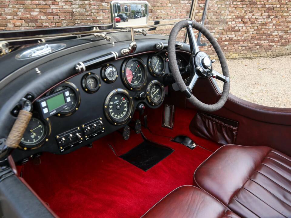 Image 3/50 de Bentley Speed Eight "Peking to Paris" (1948)