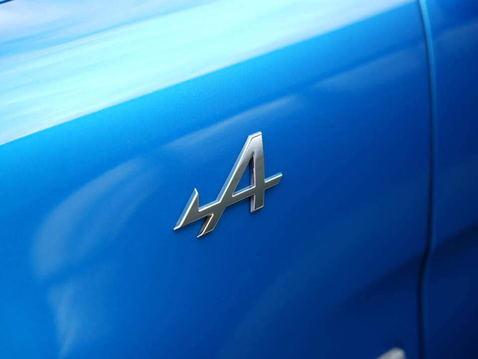 Image 41/50 of Alpine A 110 GT (2022)