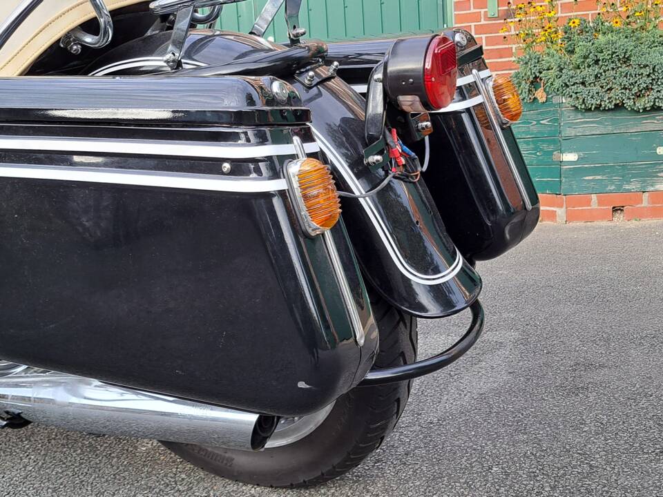 Bild 16/20 von Moto Guzzi DUMMY (1973)