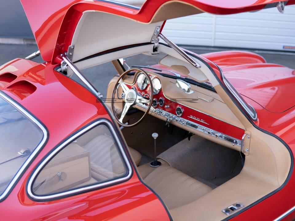 Image 27/49 of Mercedes-Benz 300 SL "Gullwing" (1955)