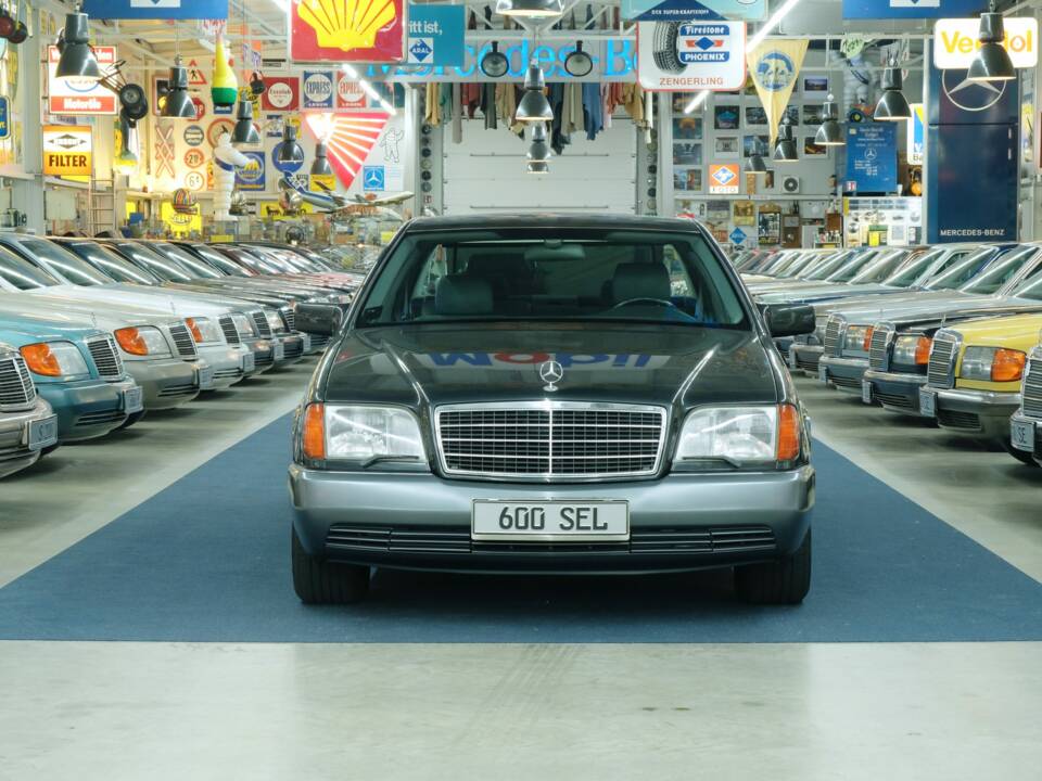 Bild 5/50 von Mercedes-Benz 600 SEL (1992)