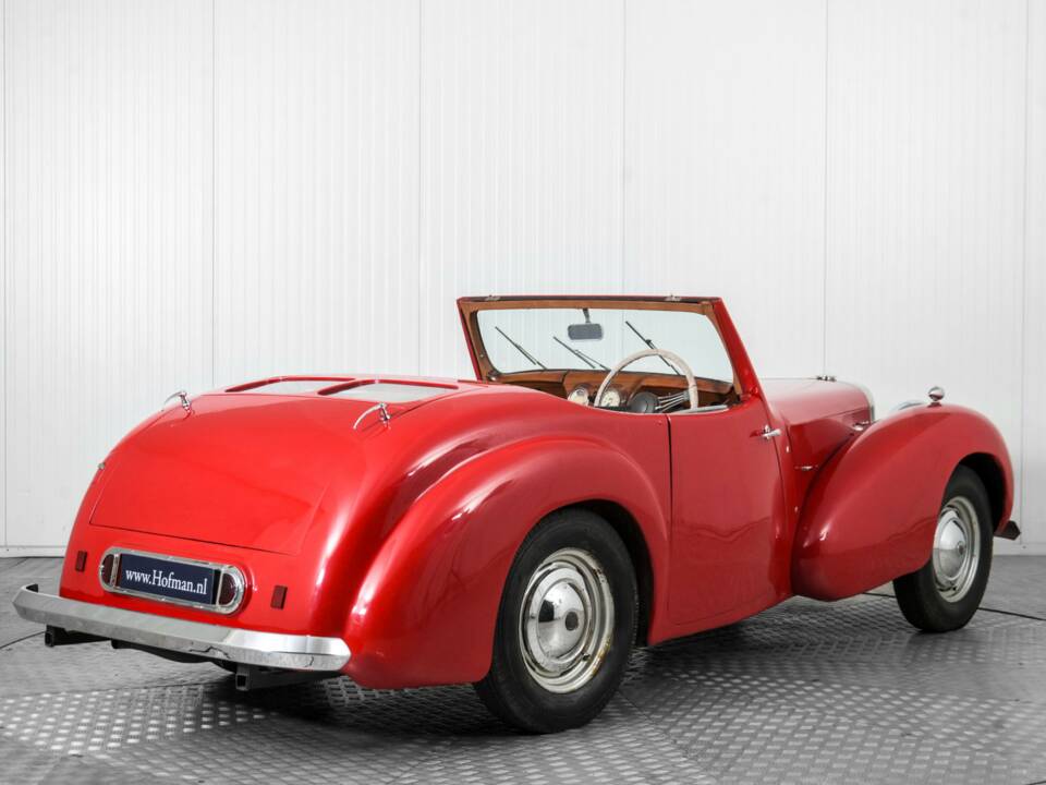Image 2/50 of Triumph 1800 Roadster (1947)