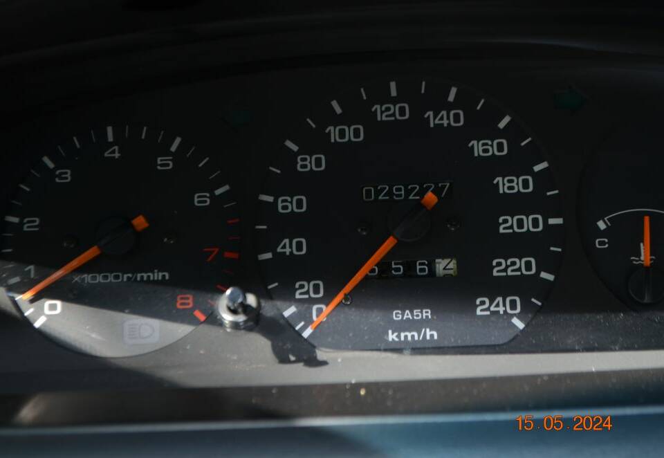 Image 6/38 of Mazda 626 2.0i (1994)