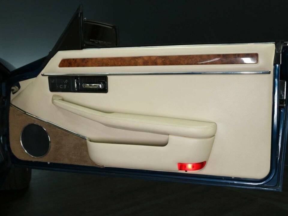 Image 28/49 de Jaguar XJS 4.0 (1995)