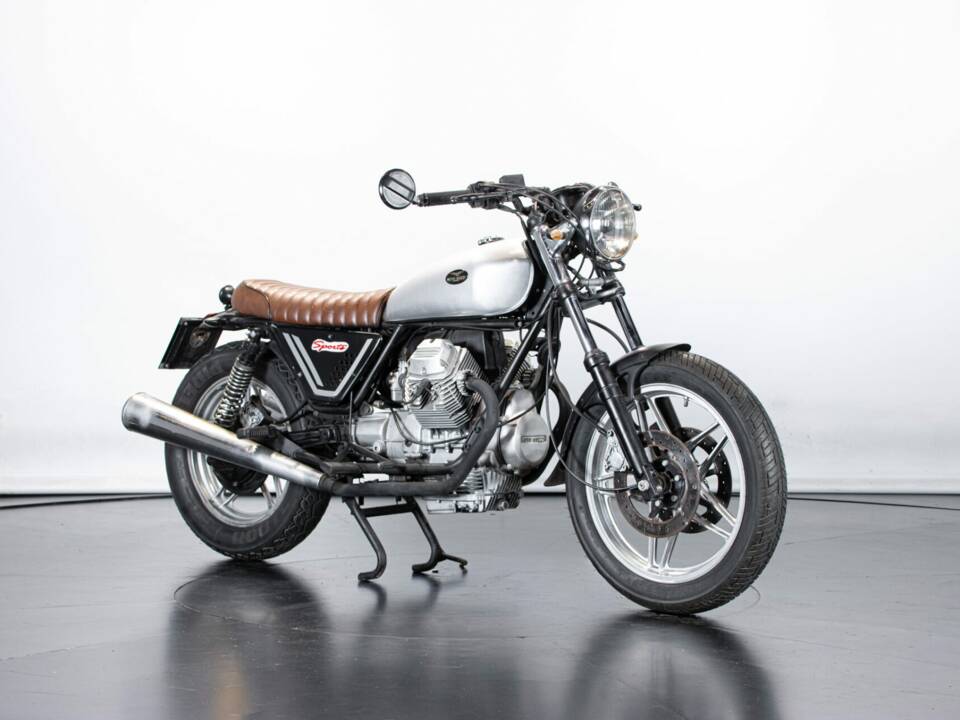 Bild 6/50 von Moto Guzzi V 35 III (1986)