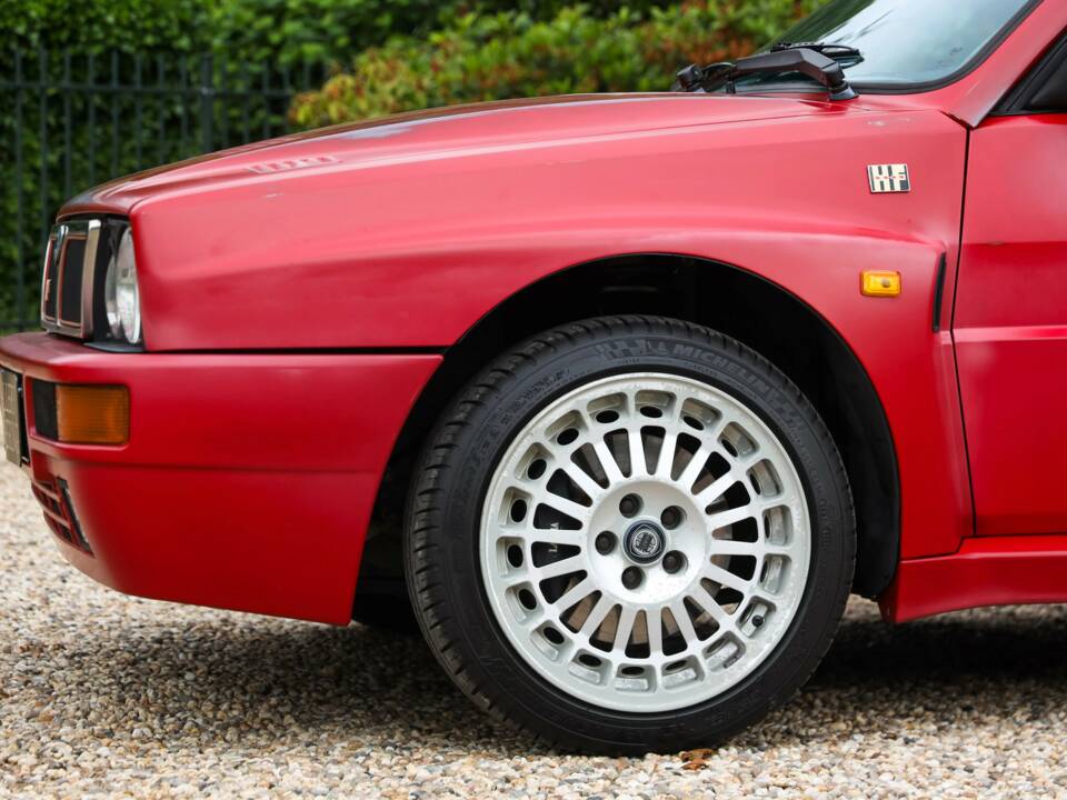 Bild 14/50 von Lancia Delta HF Integrale Evoluzione II (1994)