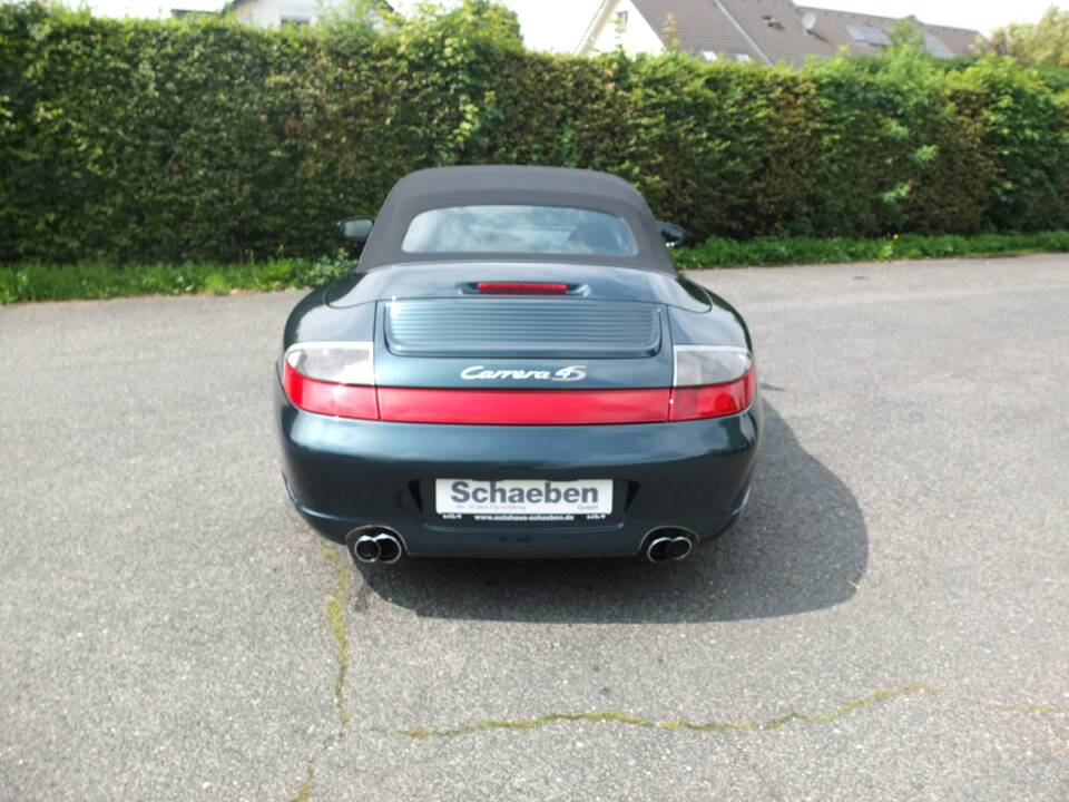 Bild 31/73 von Porsche 911 Carrera 4S (2004)