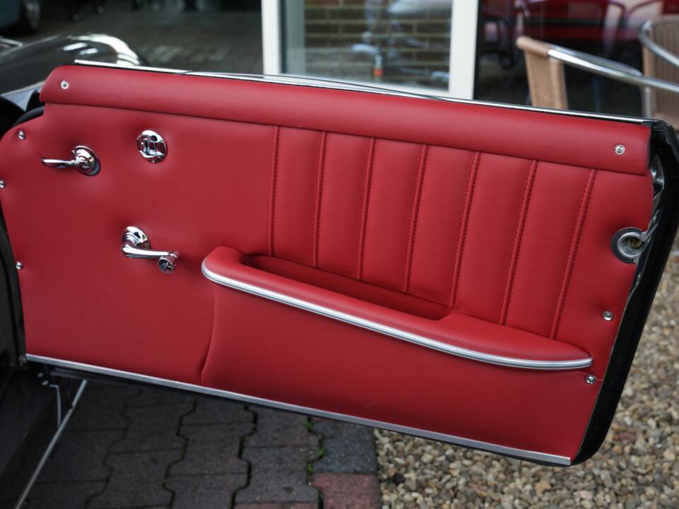 Imagen 35/50 de Mercedes-Benz 190 SL (1960)